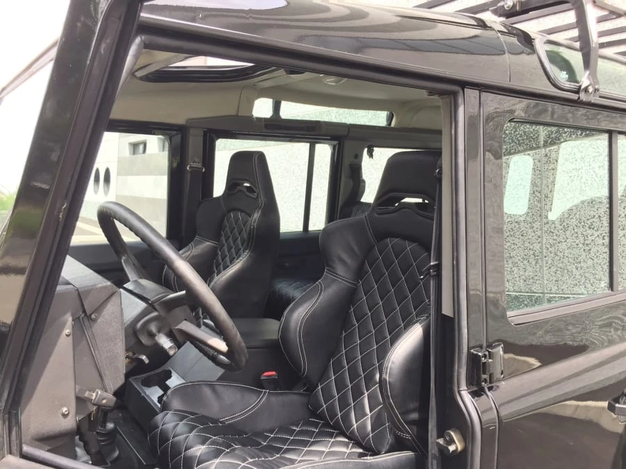 1988 Land Rover Defender 110 - Image 5 of 12