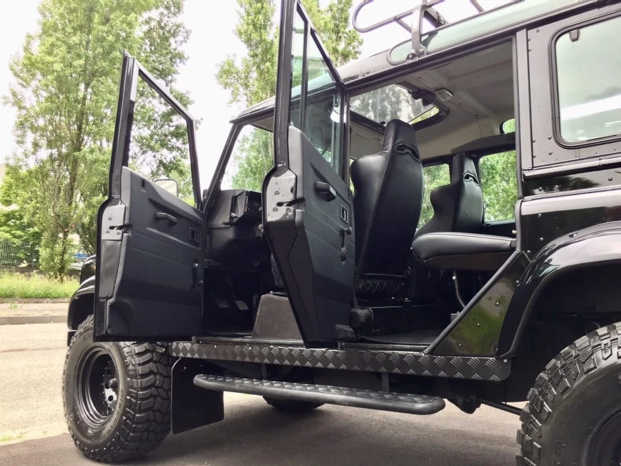 1988 Land Rover Defender 110 - Image 4 of 12
