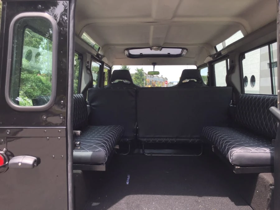 1988 Land Rover Defender 110 - Image 6 of 12