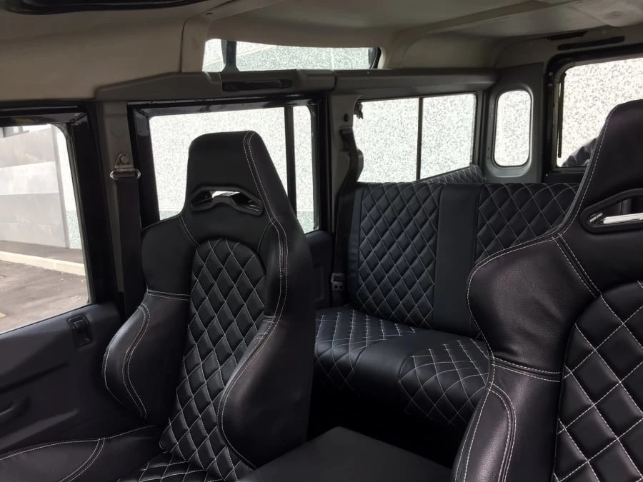 1988 Land Rover Defender 110 - Image 7 of 12