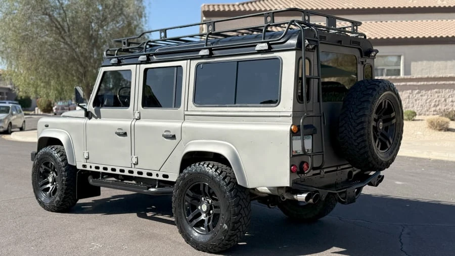 1988 Land Rover Defender 110 - Image 10 of 28