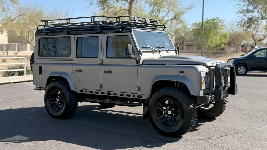 1988 Land Rover Defender 110 - Image 6 of 28
