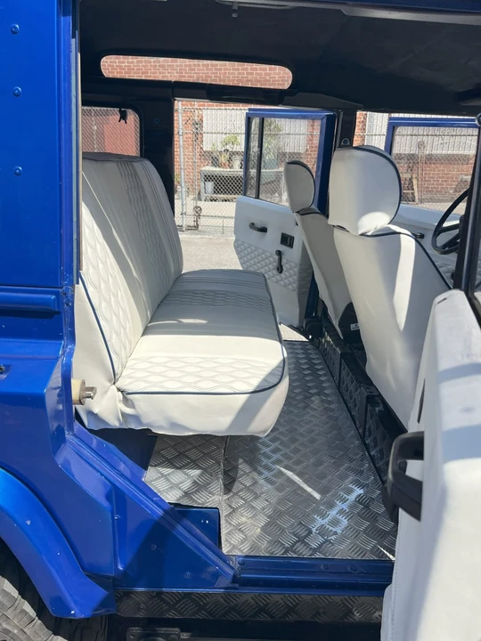 1988 Land Rover Defender 110 - Image 14 of 25