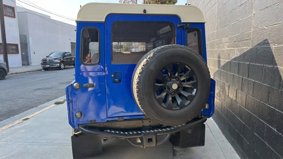1988 Land Rover Defender 110 - Image 11 of 25