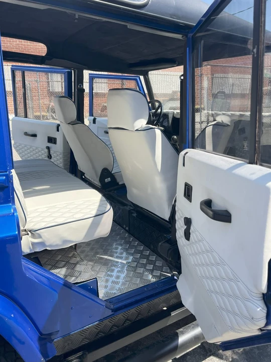 1988 Land Rover Defender 110 - Image 23 of 25