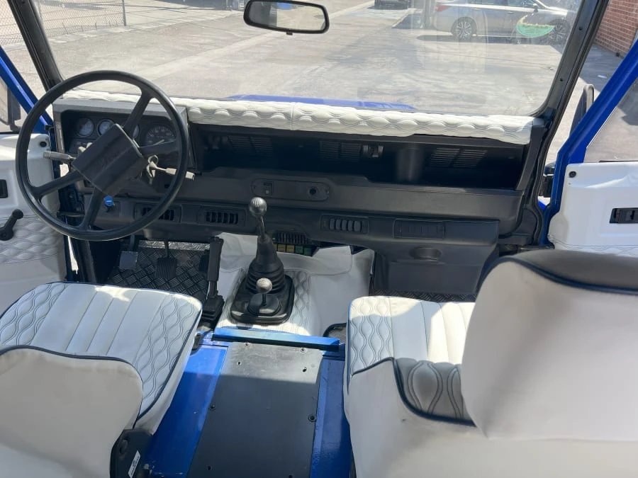 1988 Land Rover Defender 110 - Image 25 of 25