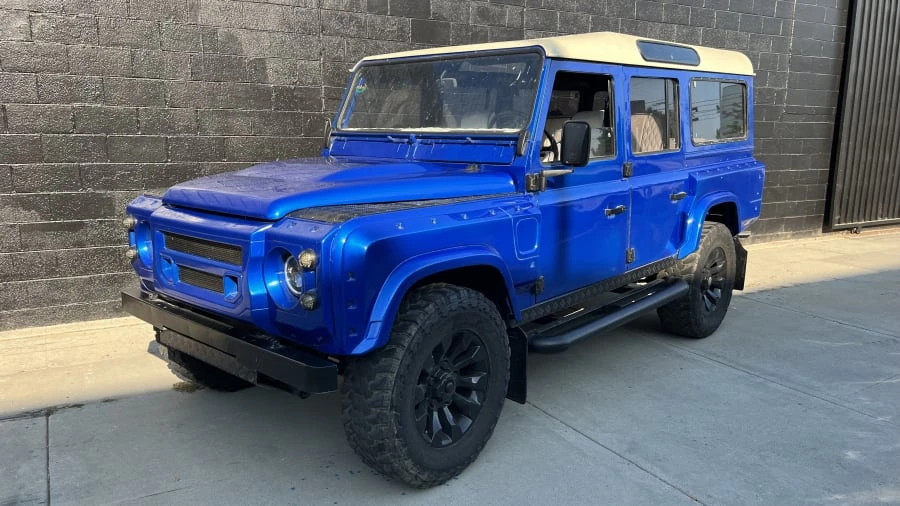 1988 Land Rover Defender 110 - Image 7 of 25