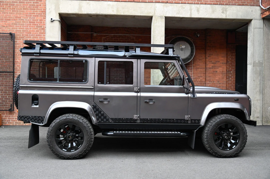 1988 Land Rover Defender 110 - Image 3 of 31