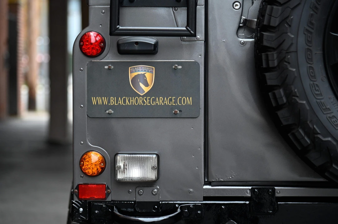 1988 Land Rover Defender 110 - Image 21 of 31