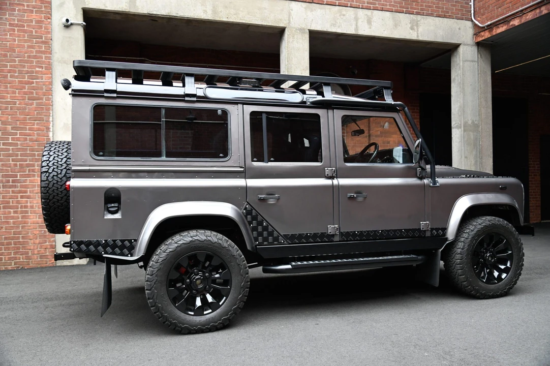 1988 Land Rover Defender 110 - Image 12 of 31