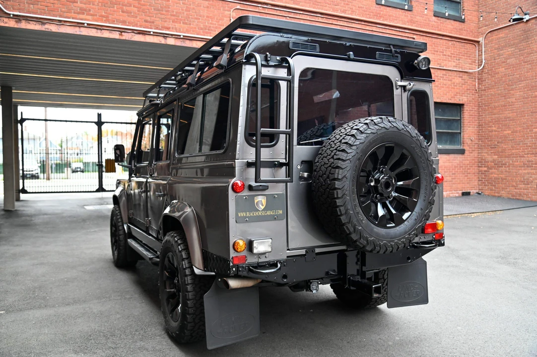 1988 Land Rover Defender 110 - Image 11 of 31