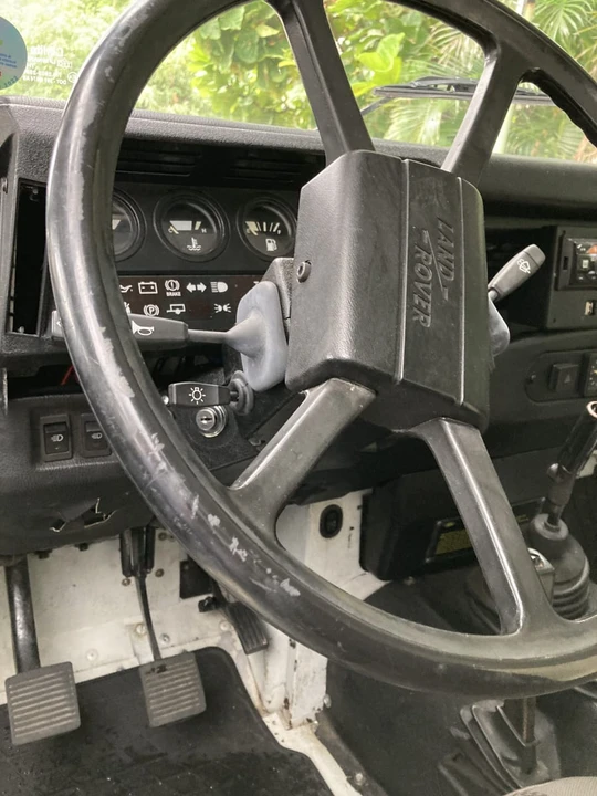 1988 Land Rover Defender 110 - Image 13 of 16