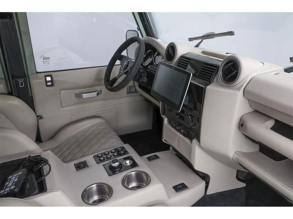 1988 Land Rover Defender 110 - Image 20 of 31