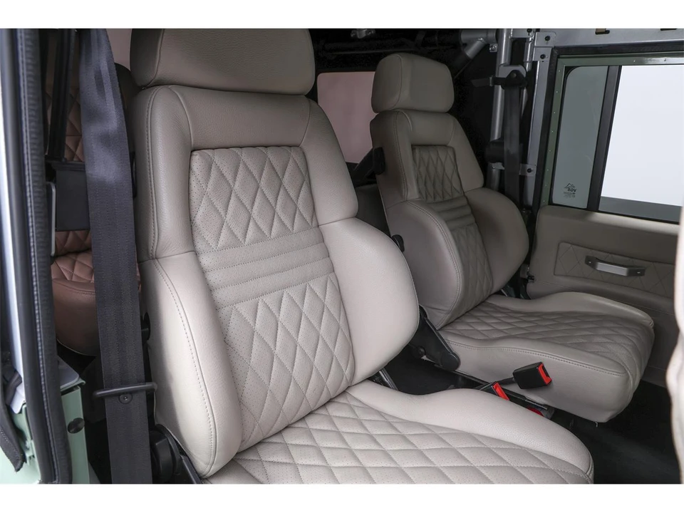 1988 Land Rover Defender 110 - Image 25 of 31