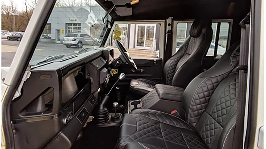 1988 Land Rover Defender 110 - Image 7 of 9