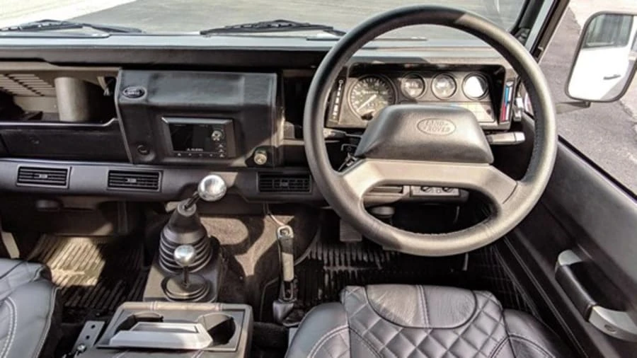 1988 Land Rover Defender 110 - Image 3 of 9