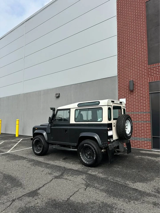 1988 Land Rover Defender 90 - Image 5 of 18