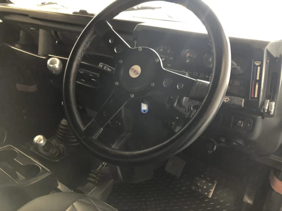 1988 Land Rover Defender 90 - Image 3 of 12