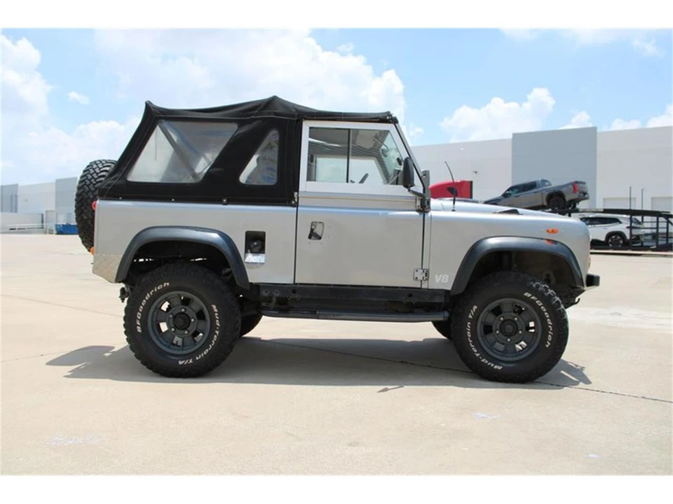 1988 Land Rover Defender 90 - Image 18 of 31
