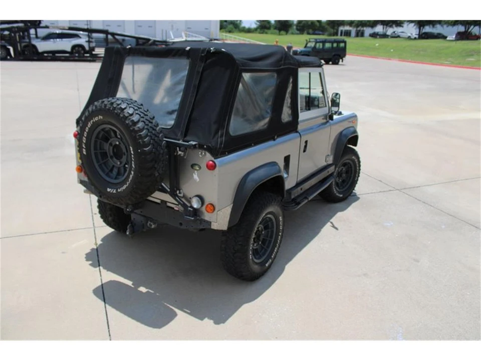 1988 Land Rover Defender 90 - Image 14 of 31