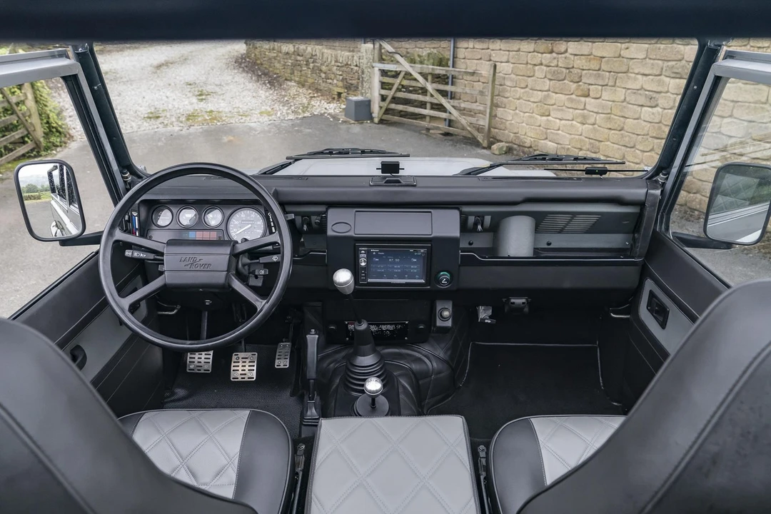 1988 Land Rover Defender - Image 18 of 31