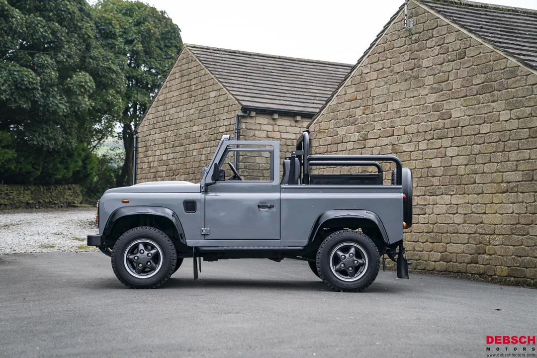 1988 Land Rover Defender - Image 7 of 21