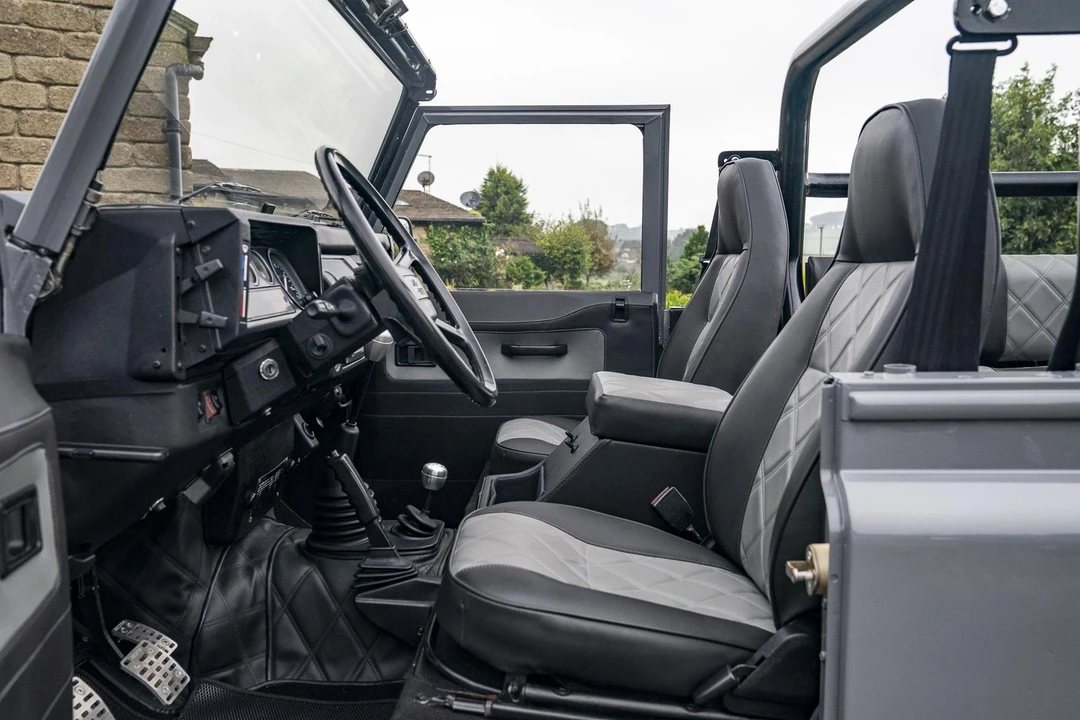 1988 Land Rover Defender - Image 13 of 21
