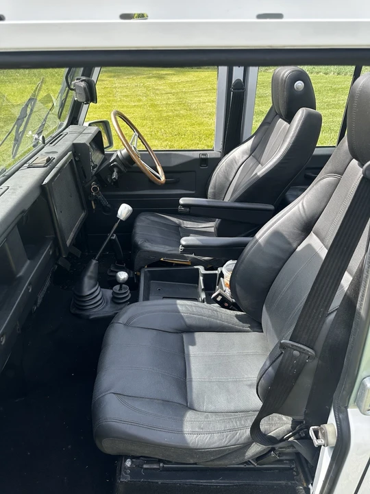 1988 Land Rover Defender - Image 7 of 21