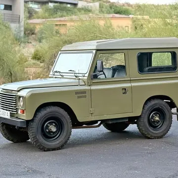 1988 Land Rover Defender Santana