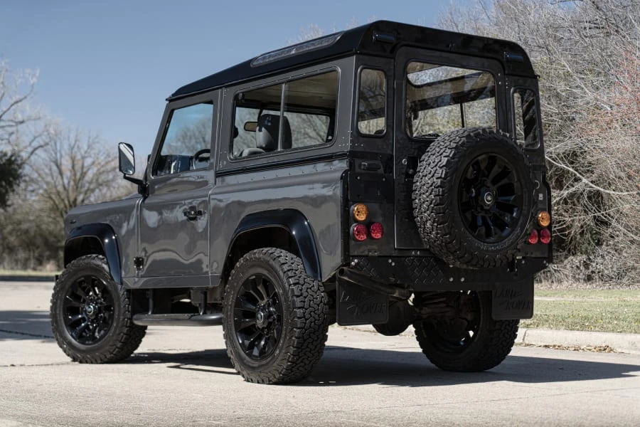 1988 Land Rover Defender - Image 2 of 31