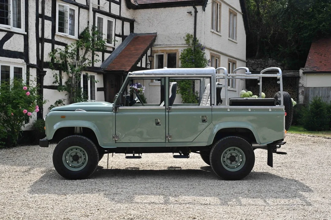 1988 Land Rover Defender 110 - Image 22 of 30