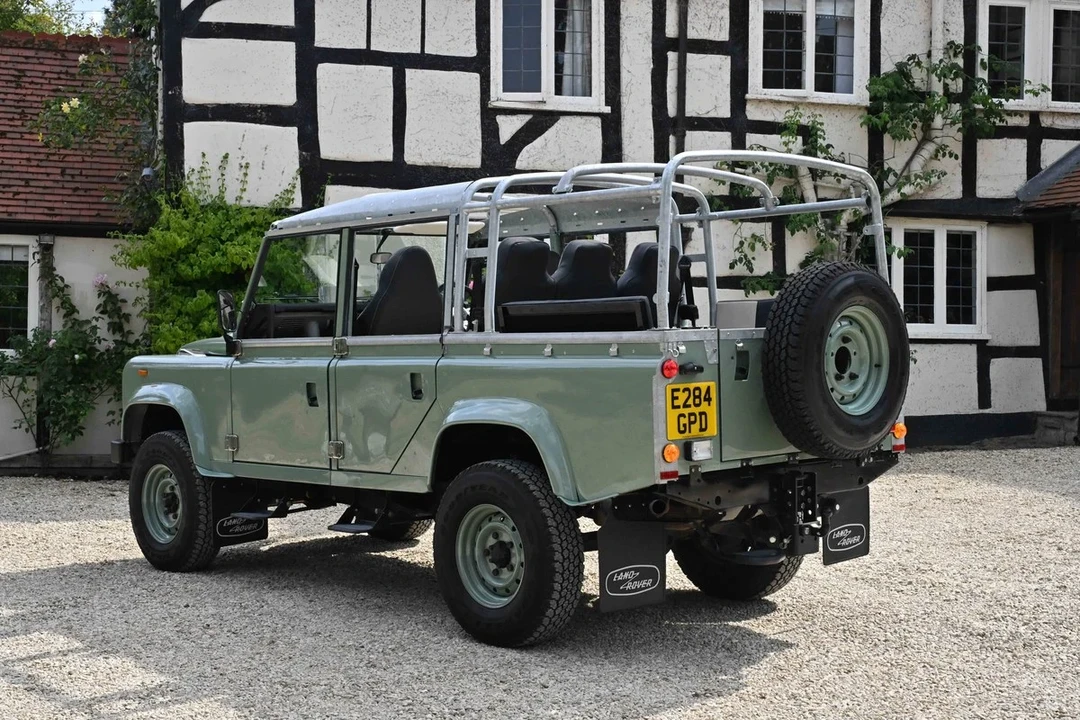 1988 Land Rover Defender 110 - Image 23 of 30