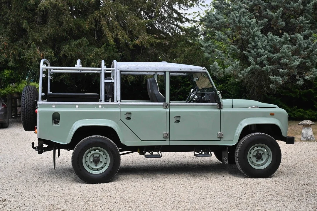 1988 Land Rover Defender 110 - Image 26 of 30