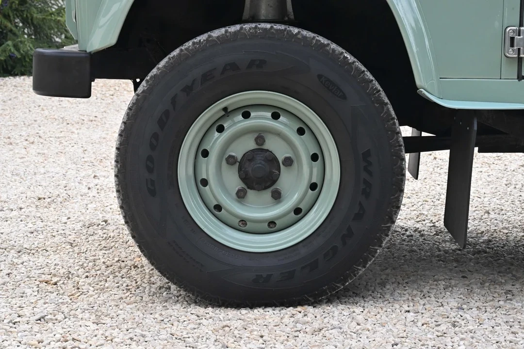 1988 Land Rover Defender 110 - Image 30 of 30