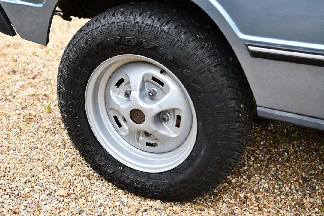 1988 Land Rover Range Rover Classic - Image 10 of 30