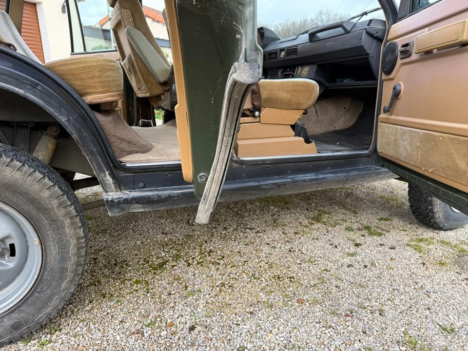 1988 Land Rover Range Rover Classic - Image 28 of 30