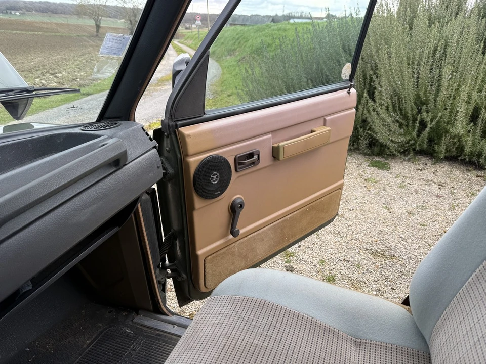 1988 Land Rover Range Rover Classic - Image 26 of 30