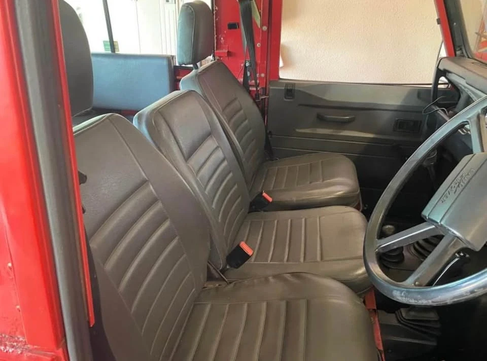 1988 Land Rover Defender 90 - Image 8 of 16