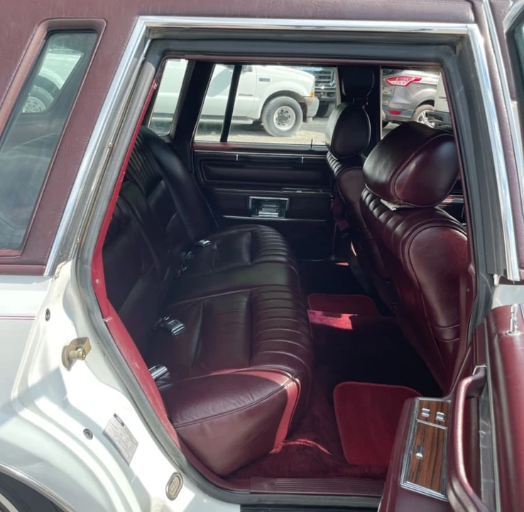 1988 Lincoln Continental 8th Gen - Image 15 of 20