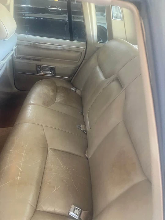 1988 Lincoln Continental 8th Gen - Image 8 of 10