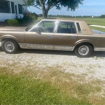 1988 Lincoln Continental