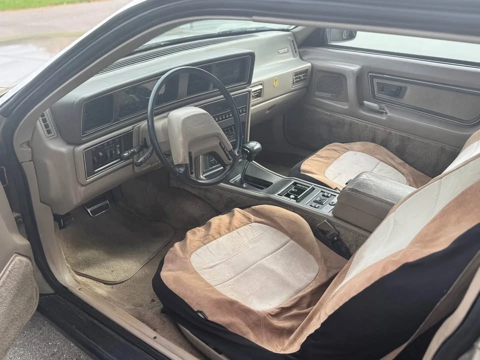 1988 Lincoln Continental Mark VII - Image 9 of 9