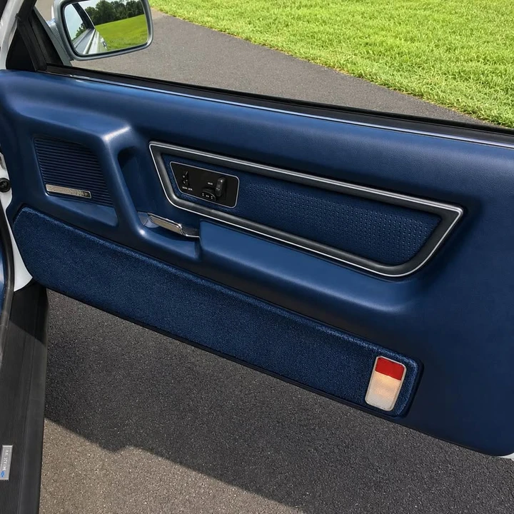 1988 Lincoln Continental Mark VII - Image 8 of 19