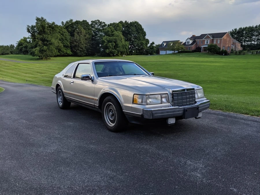 1988 Lincoln Continental Mark VII - Image 9 of 9