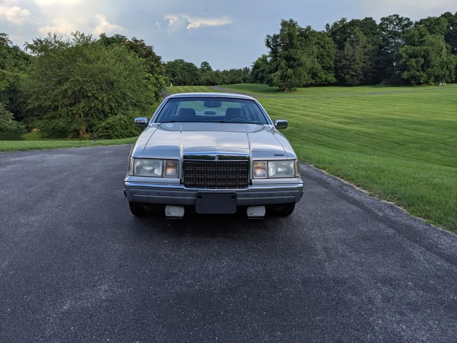 1988 Lincoln Continental Mark VII - Image 7 of 9