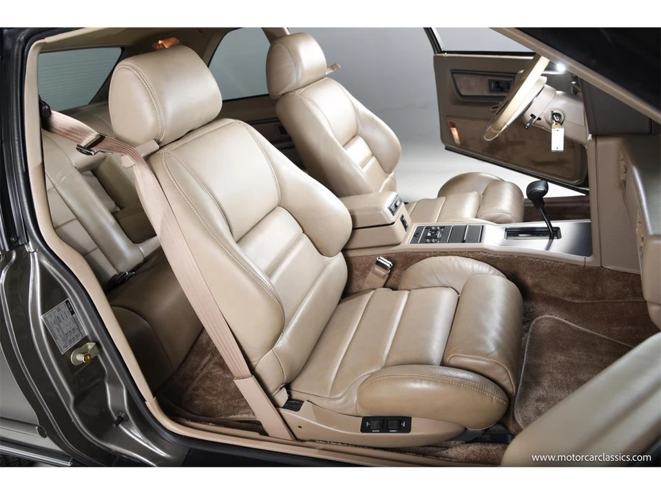 1988 Lincoln Continental Mark VII - Image 29 of 31