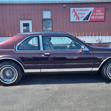 1988 Lincoln Mark VII Bill Blass