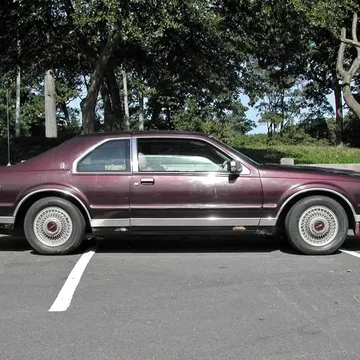 1988 Lincoln Mark VII Bill Blass
