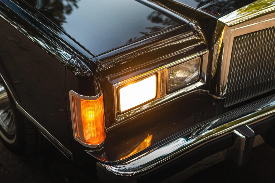 1988 Lincoln Town Car - Image 29 of 31