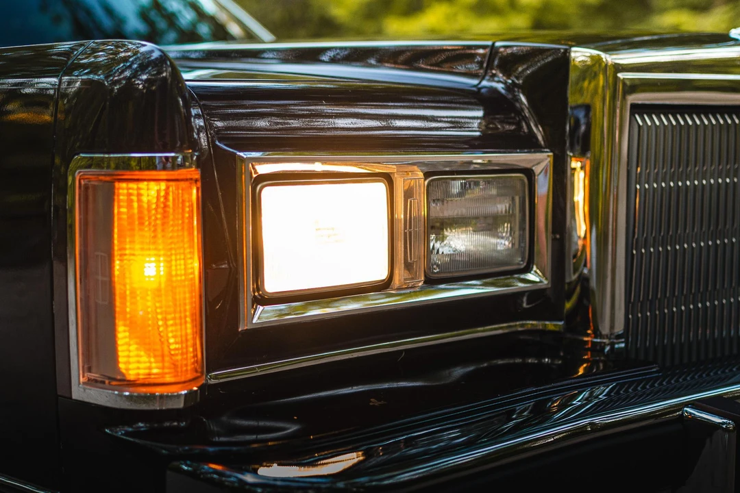 1988 Lincoln Town Car - Image 30 of 31